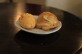 Chipa y empanada de verduras